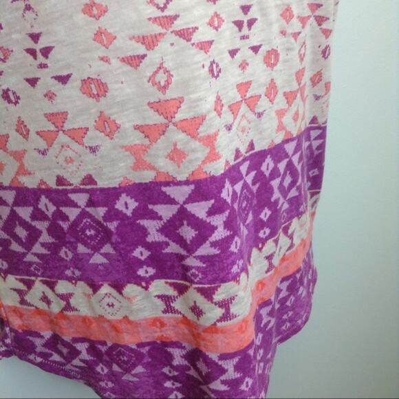 AMERICAN EAGLE Pink Tribal Burnout Favorite Tee Large NEW - Picture 4 of 7